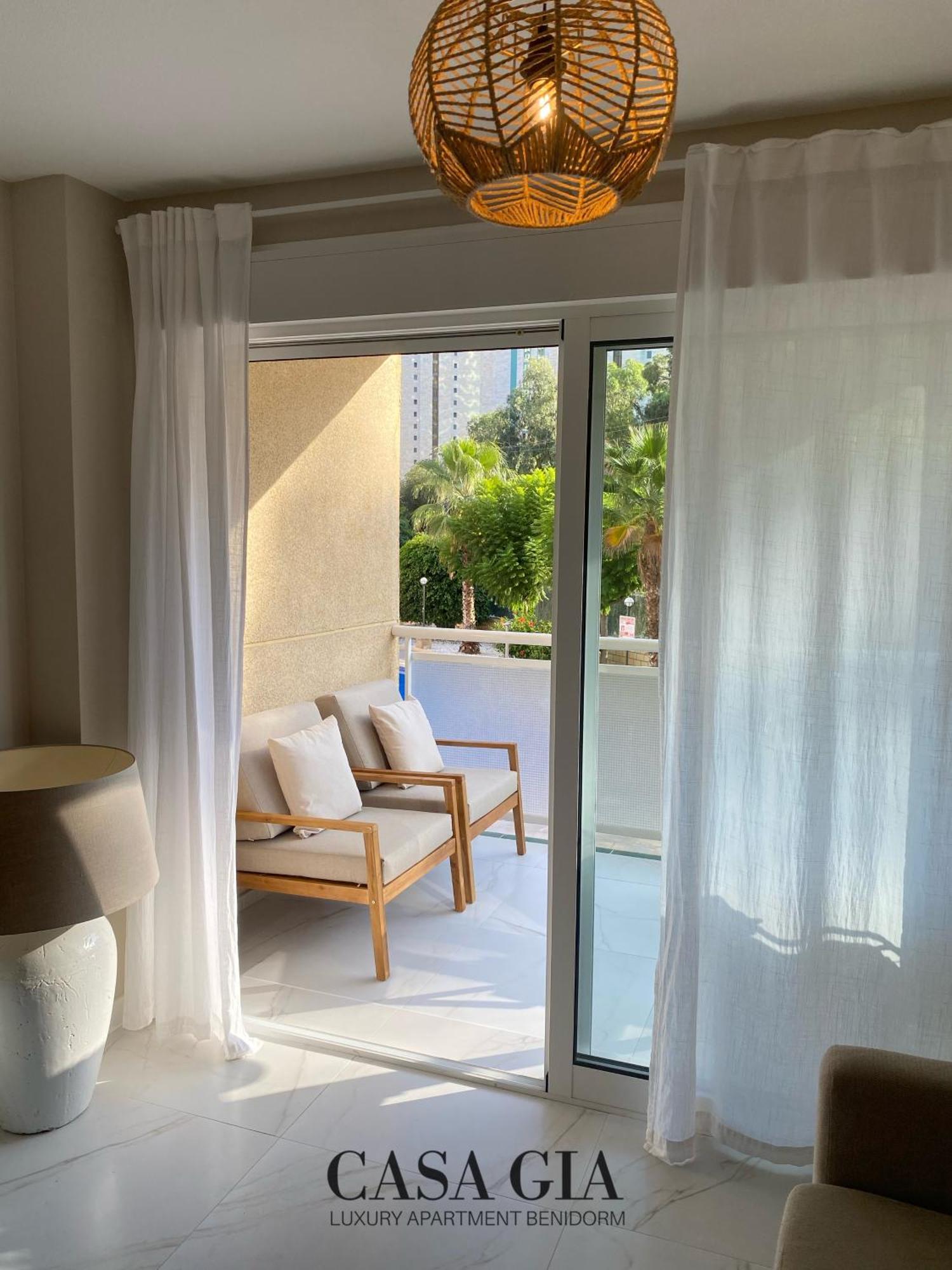 Casa Gia L Luxury Apartment Μπένιντορμ Εξωτερικό φωτογραφία