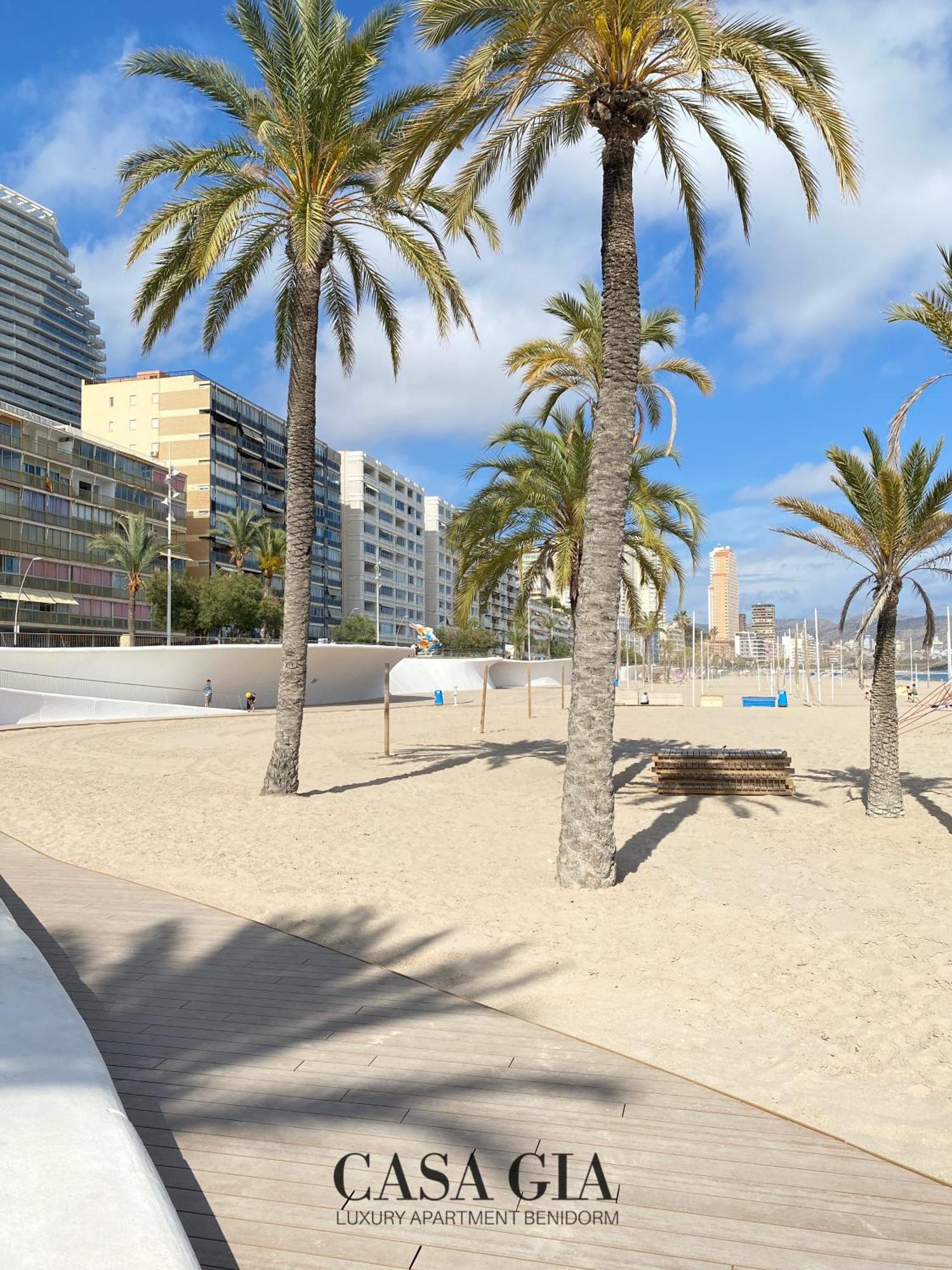 Casa Gia L Luxury Apartment Μπένιντορμ Εξωτερικό φωτογραφία